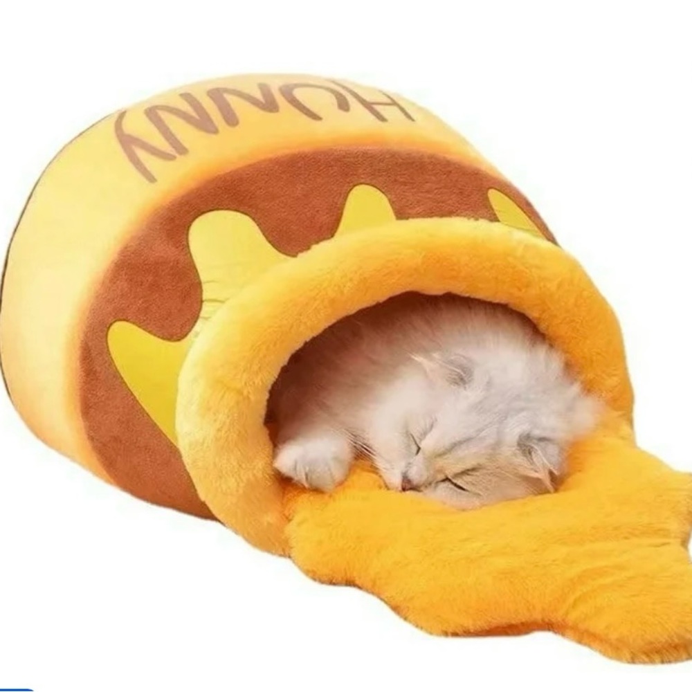 Cozy Honey Pot Cat Bed - Yellow and Brown